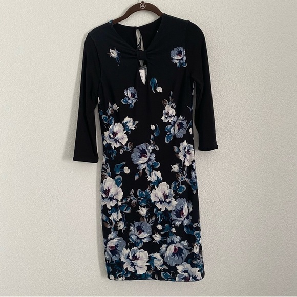 White House Black Market Dresses & Skirts - NWT White House Black Market Women's Size XXS Floral Print Sheath Dress